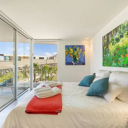 Exclusive Private With Endless Ocean Views
